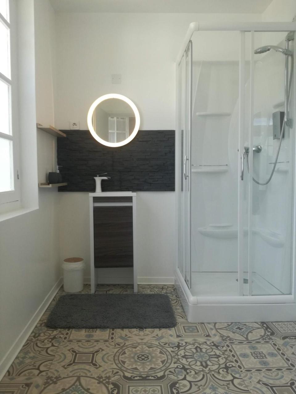 Apartamento Briseteia Saint-Just-Ibarre Exterior foto