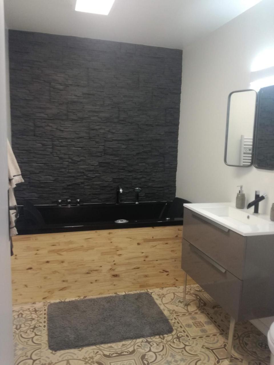 Apartamento Briseteia Saint-Just-Ibarre Exterior foto